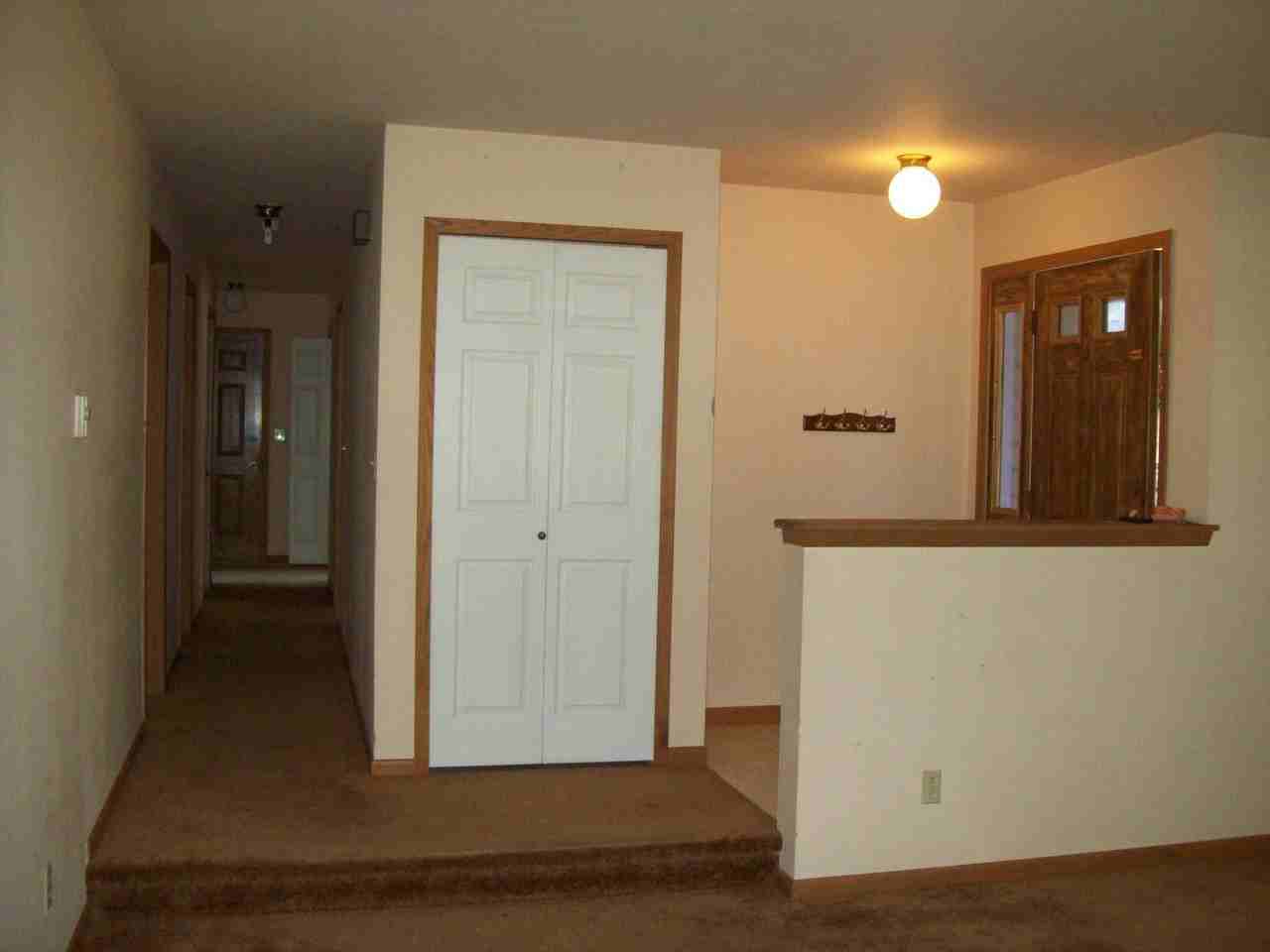 239 Char Ct - Photo 2 of 5