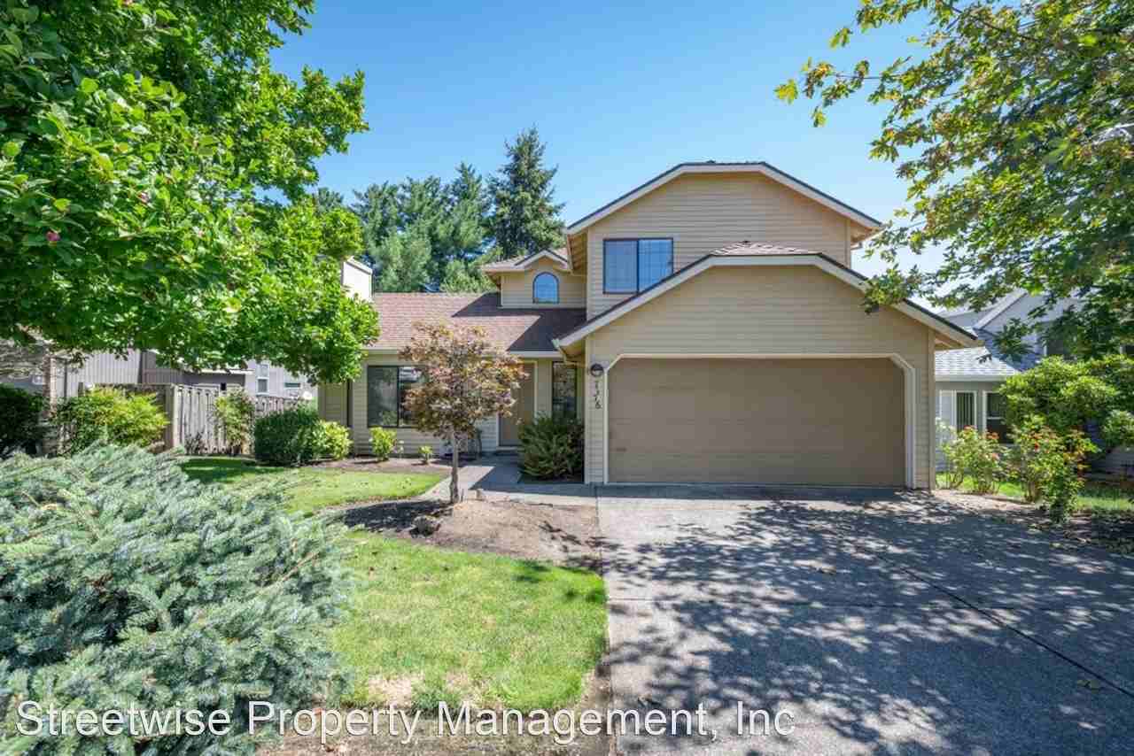 7176 Sw 161st Ter - Photo 2 of 31