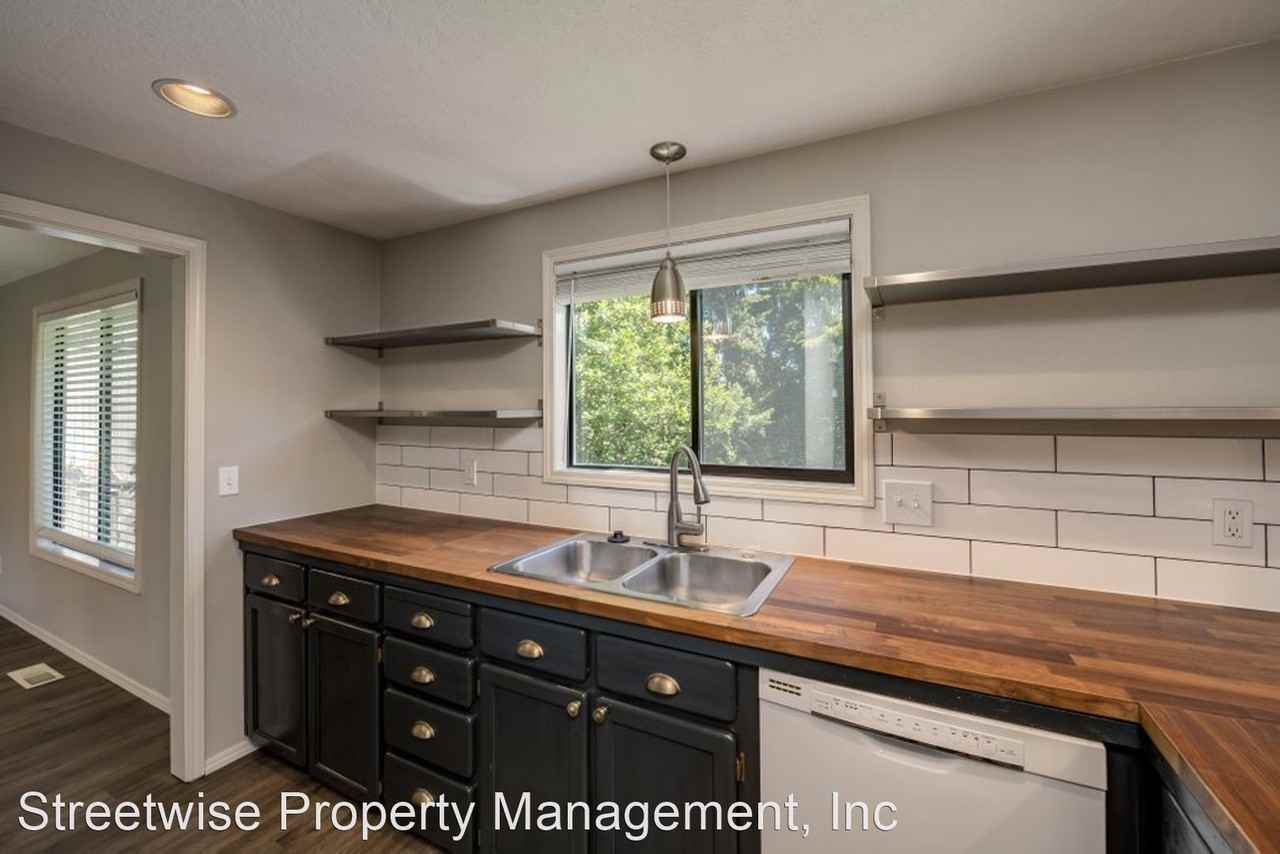 7176 Sw 161st Ter - Photo 3 of 31