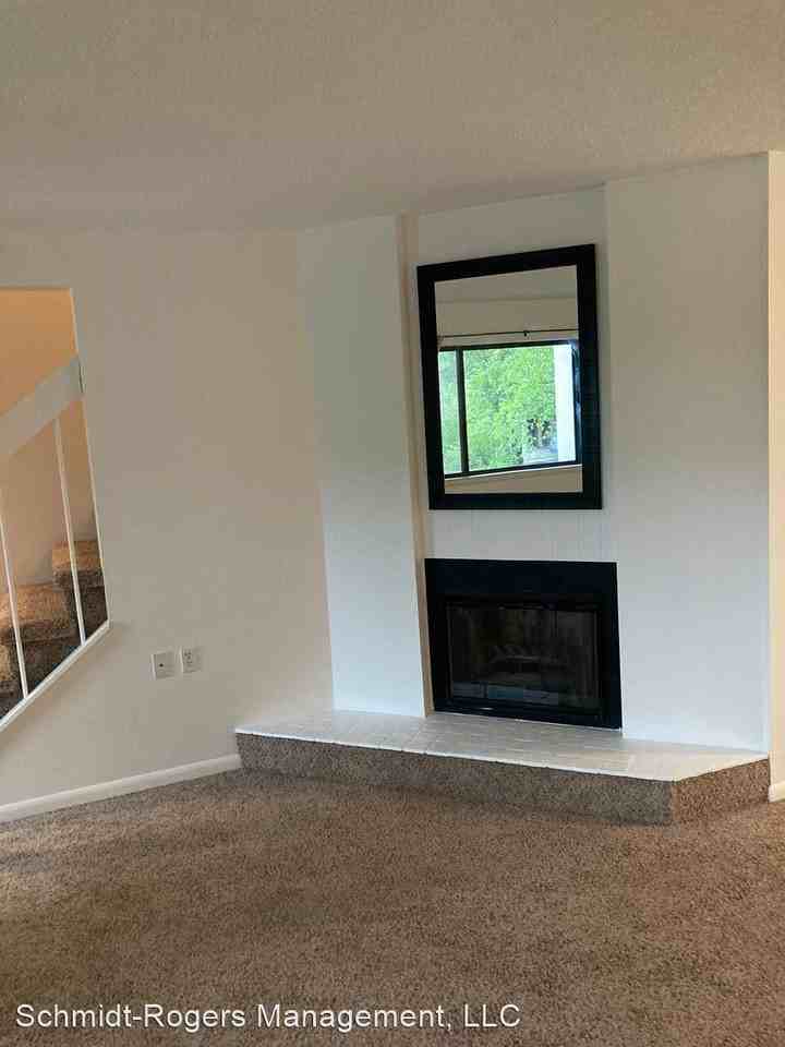 13634 S Thorn Creek Dr #3 - Photo 3 of 17