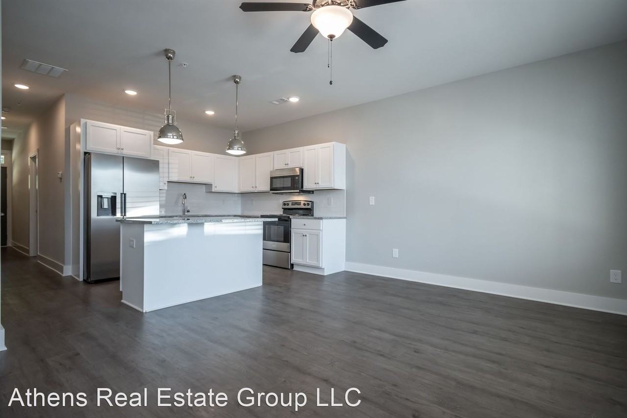 to Puritan Mill, the newest Townhome Community in Athens, GA! Apartments 1120 Macon