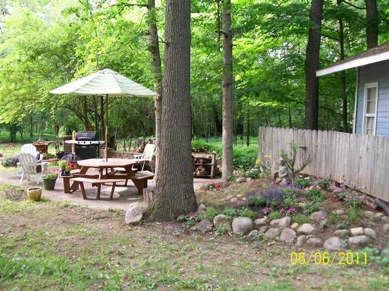 396 W Delhi Rd - Photo 2 of 12