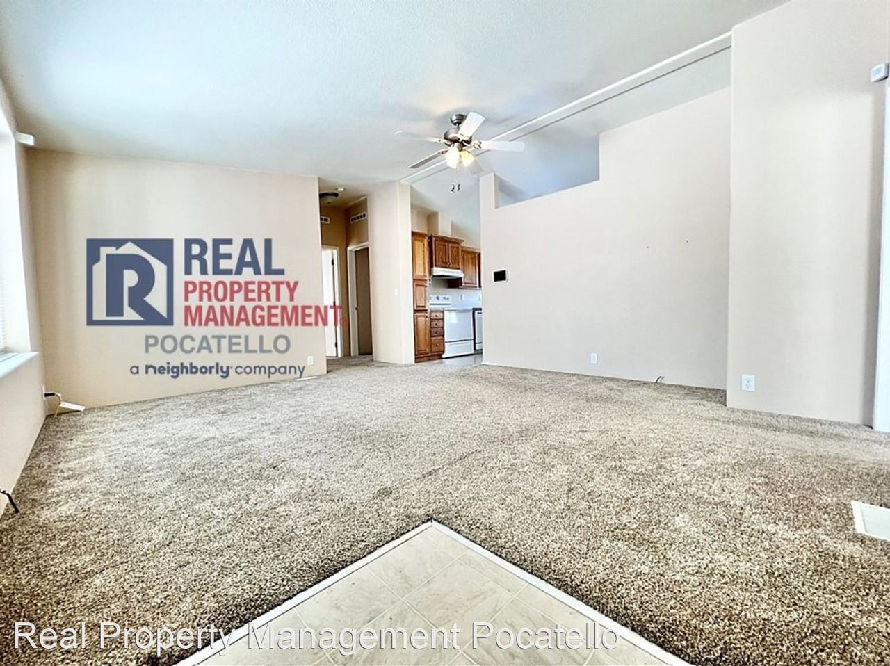 30 Almond Pl - Photo 2 of 26