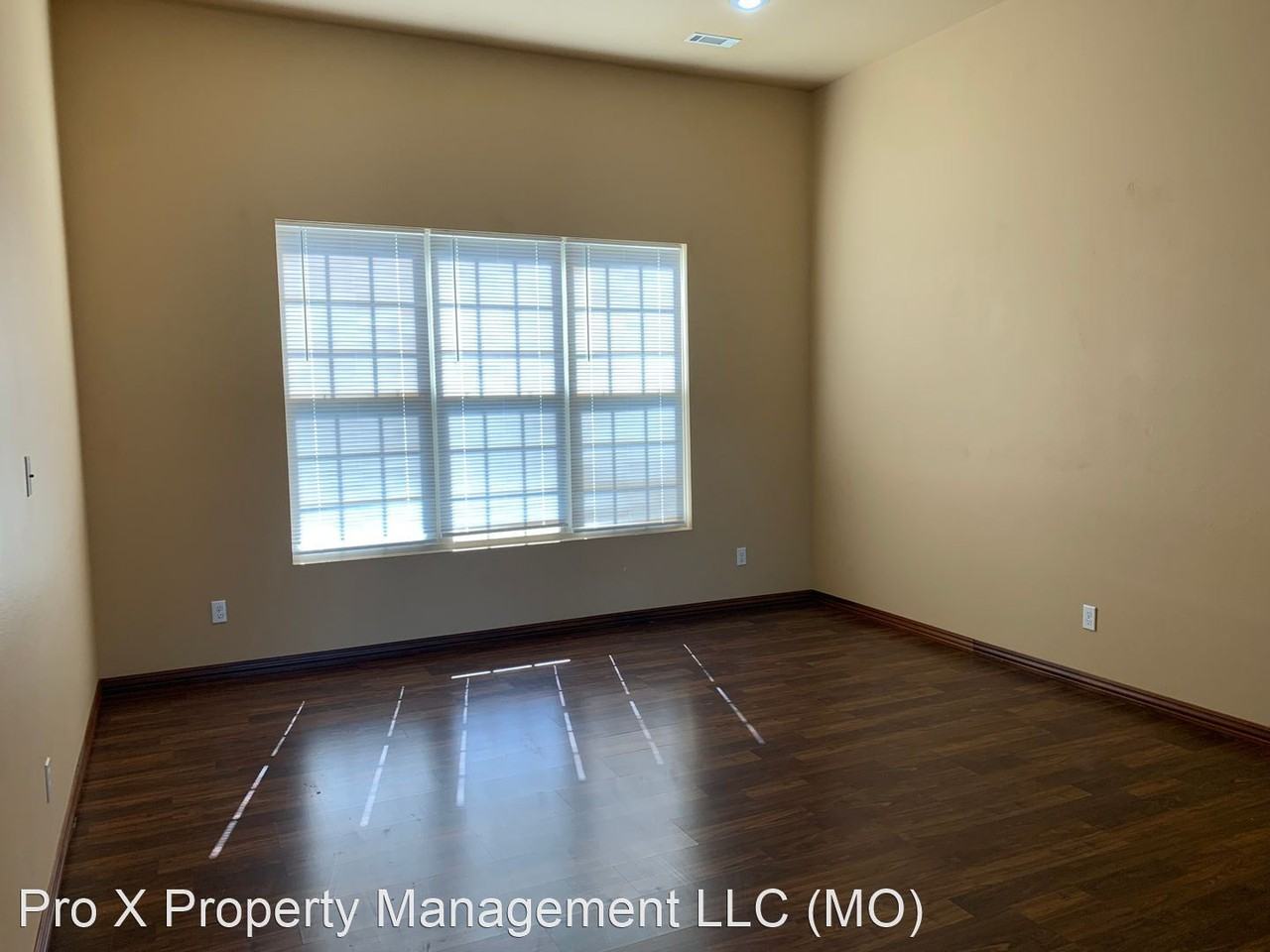 5066 Raintree Circle - Photo 3 of 19