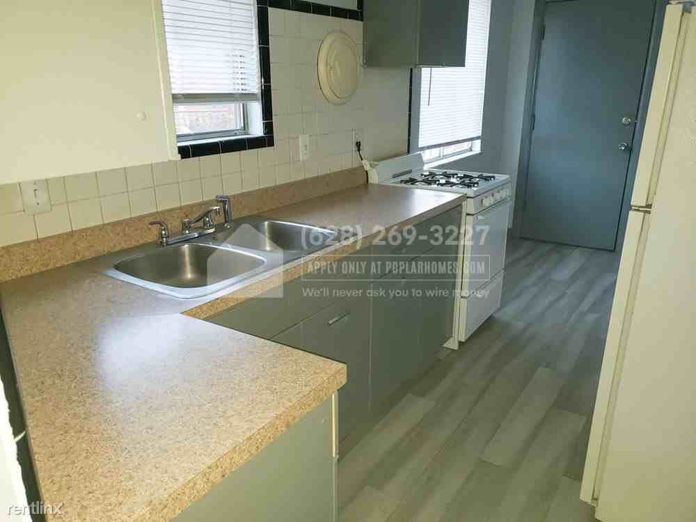 220 Bellerive Blvd #1F - Photo 2 of 5