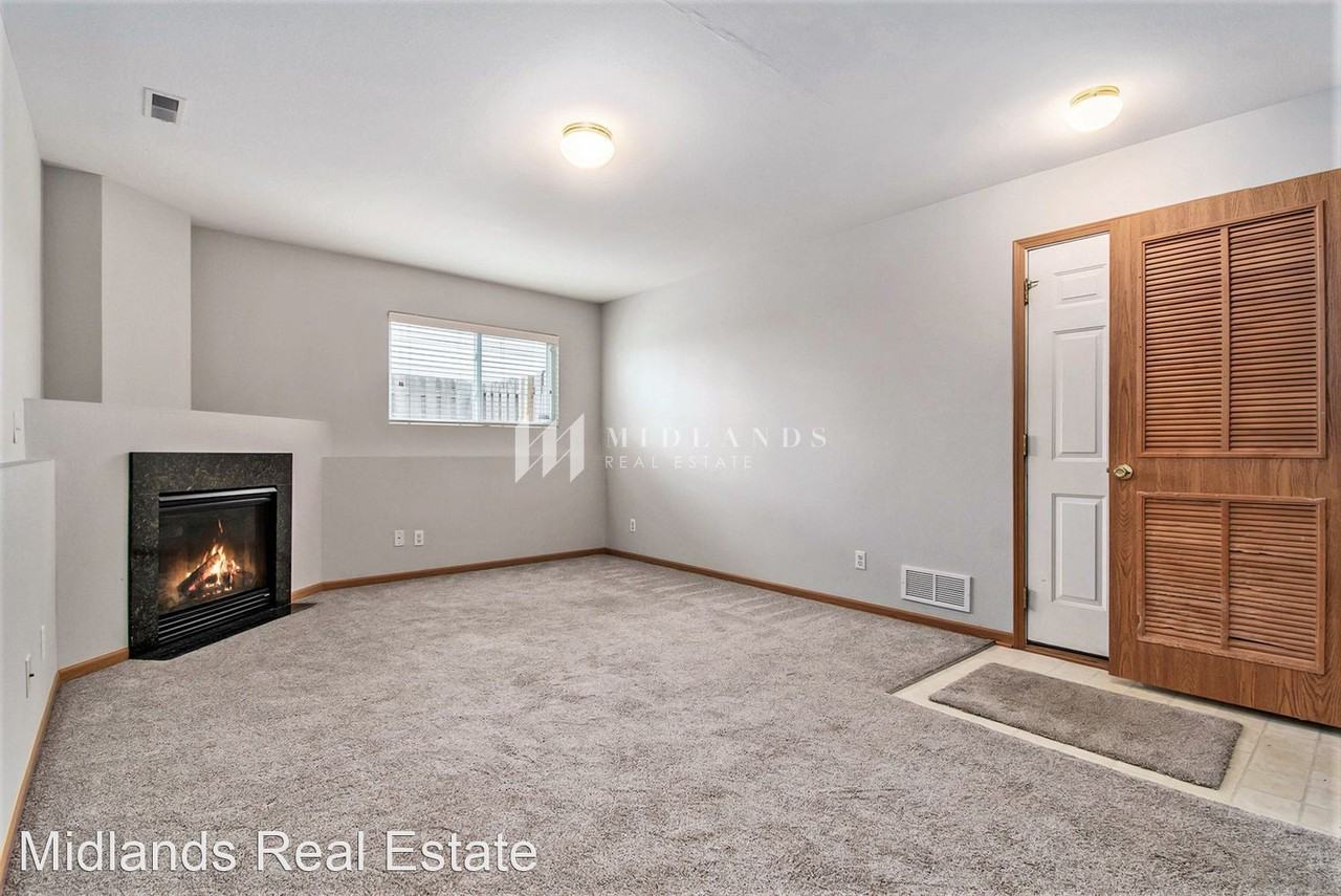 16134 Birch Ave - Photo 2 of 15