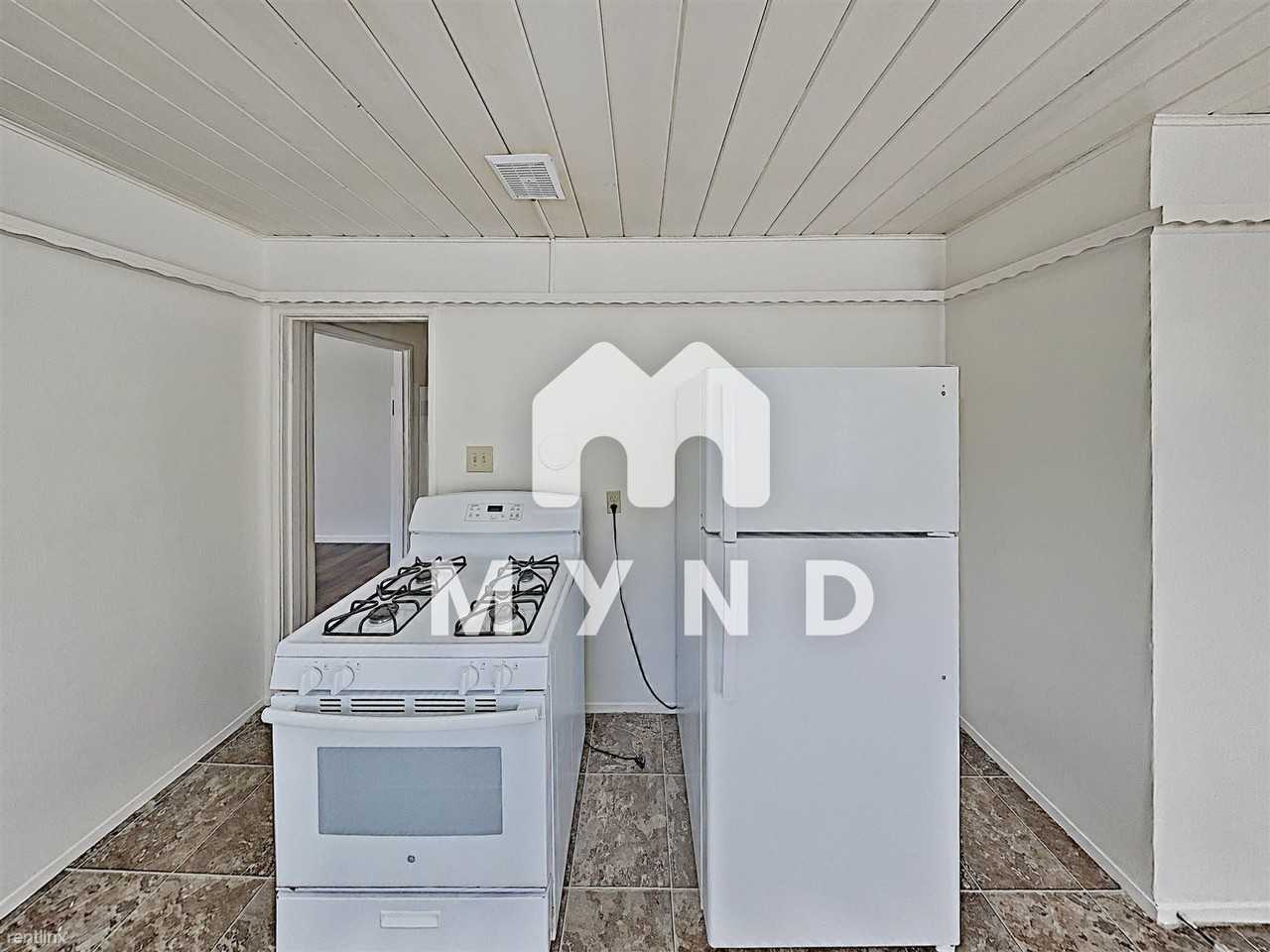 1468 Carlson Blvd - Photo 3 of 15