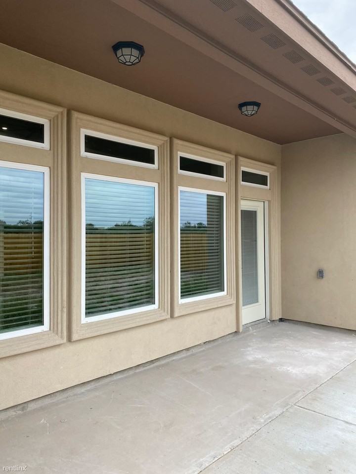 5443 Barbwire Ln - Photo 2 of 24