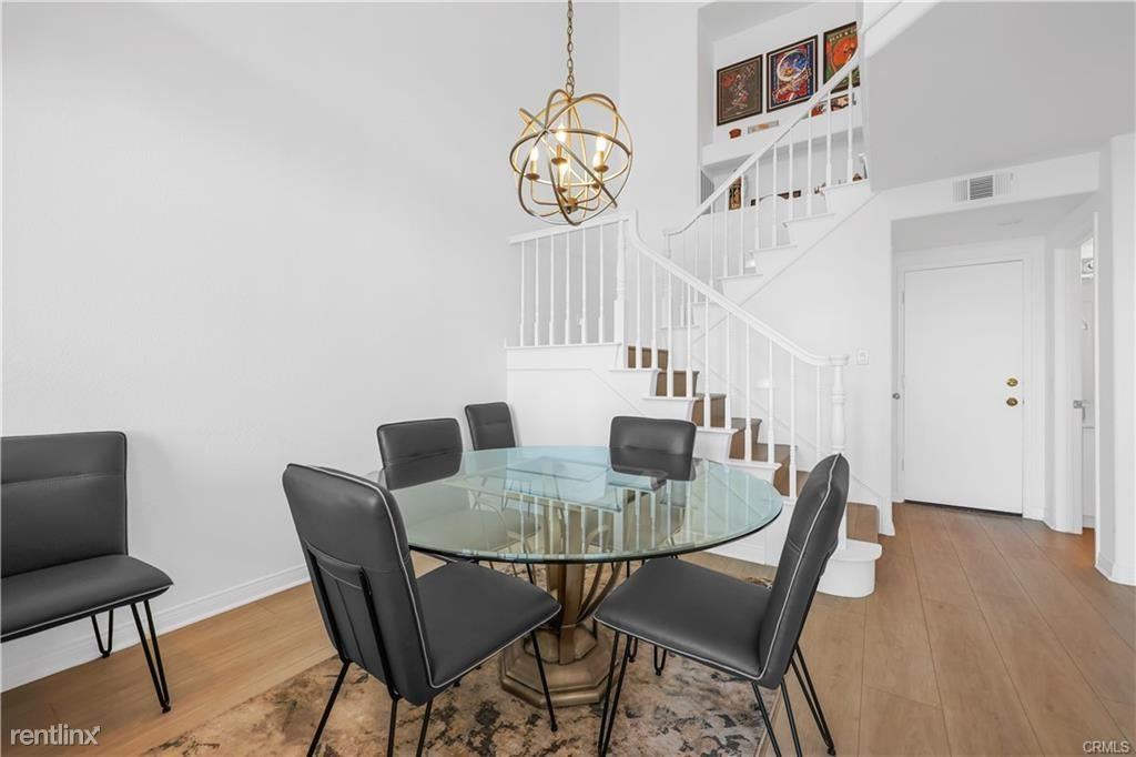 29422 Christiana Way - Photo 2 of 10