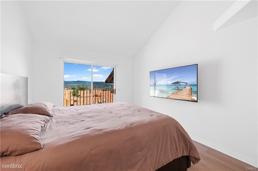 29422 Christiana Way - Photo 3 of 10