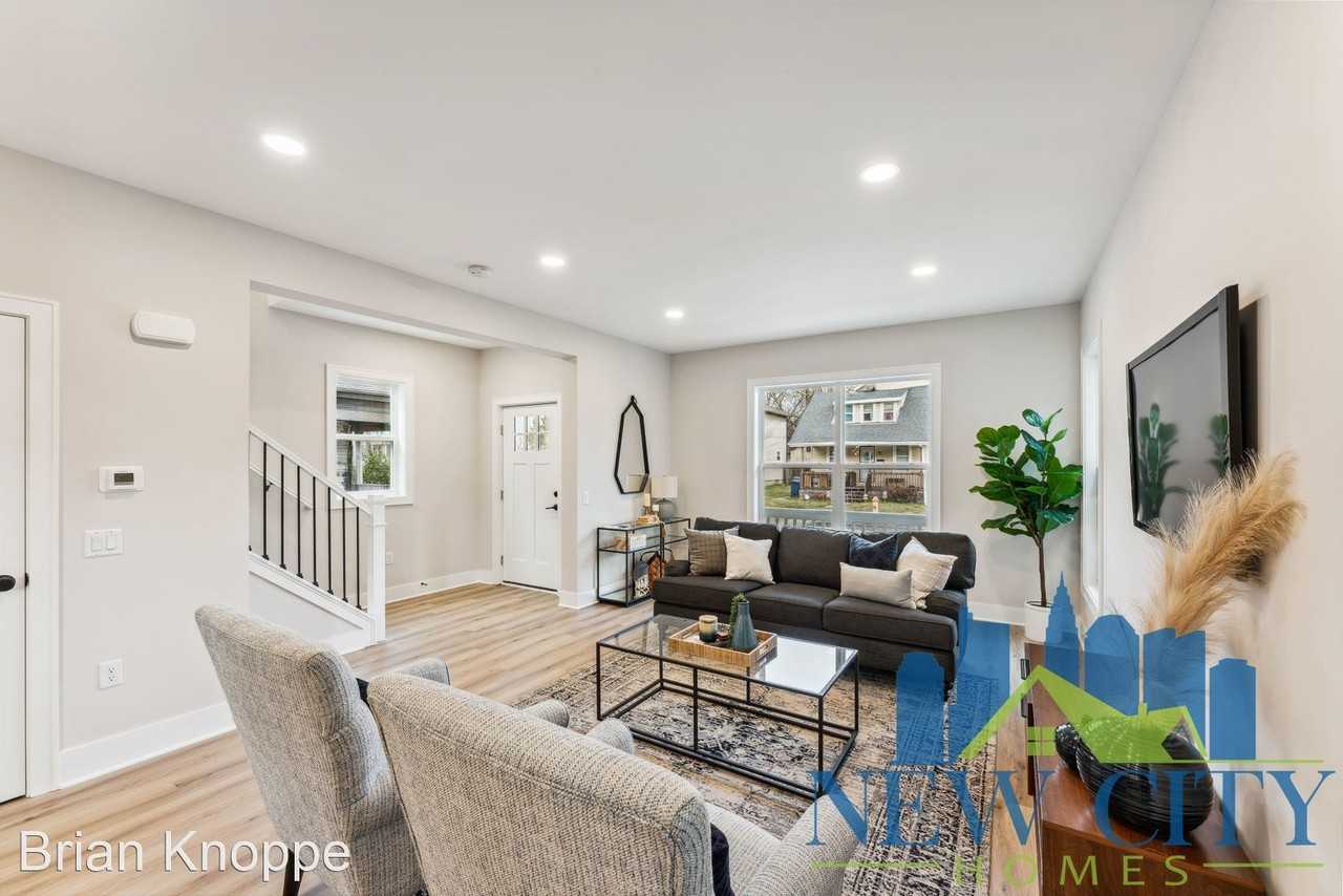 1625 Harvard Ave - Photo 3 of 15