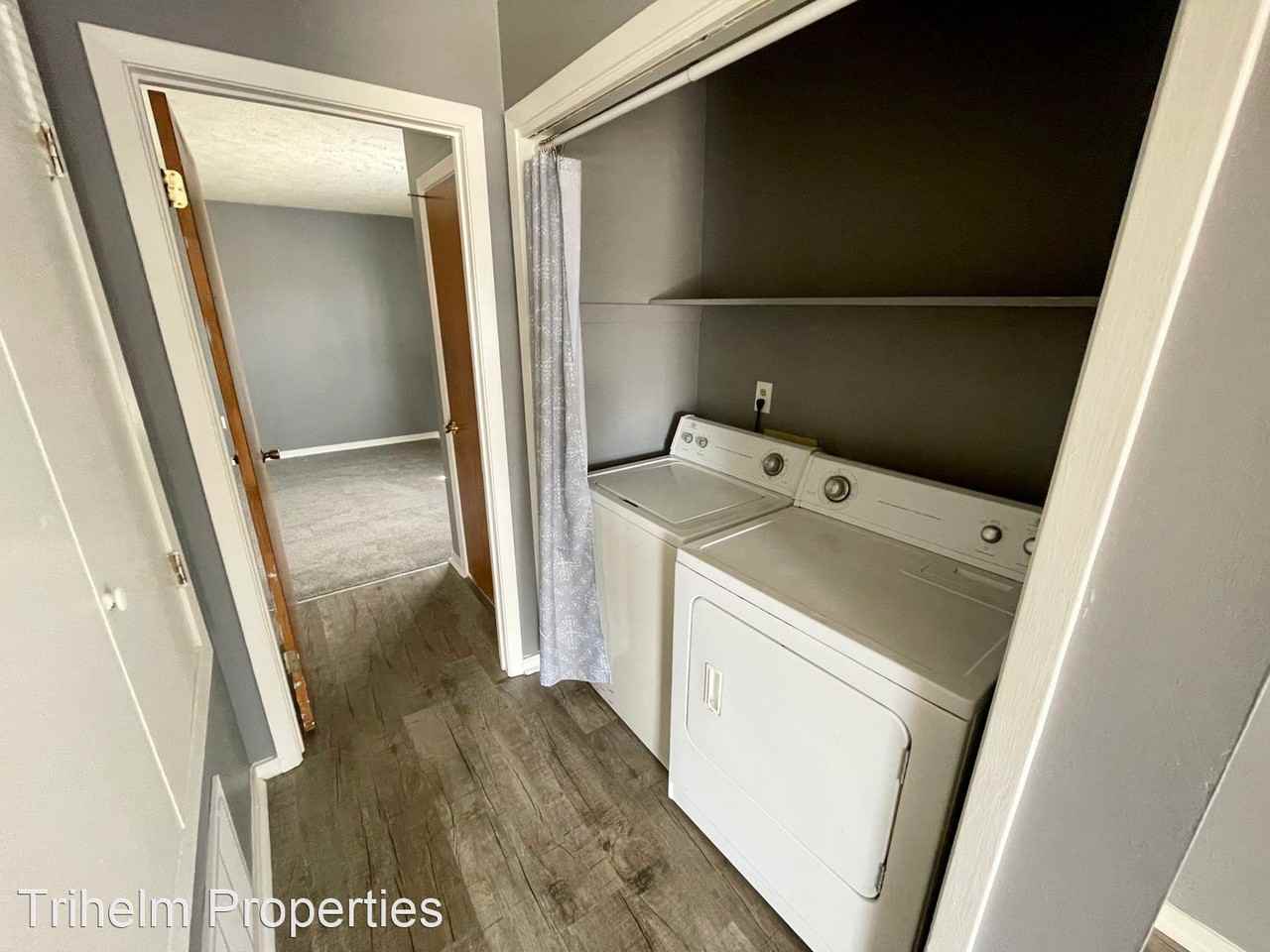 580 Dexter Dr - Photo 3 of 7