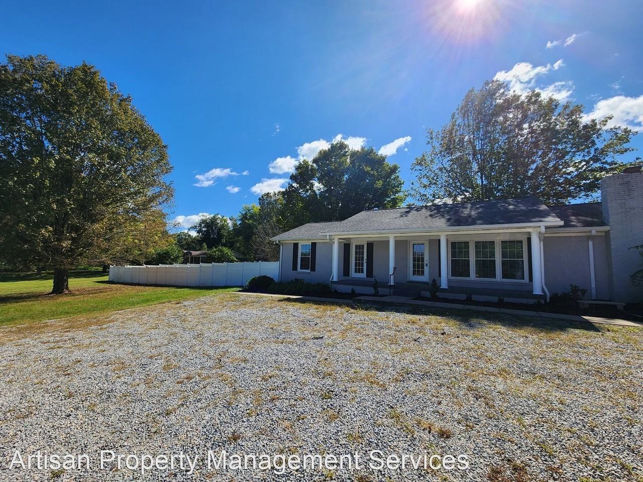 5700 Highway 100 - Photo 3 of 25