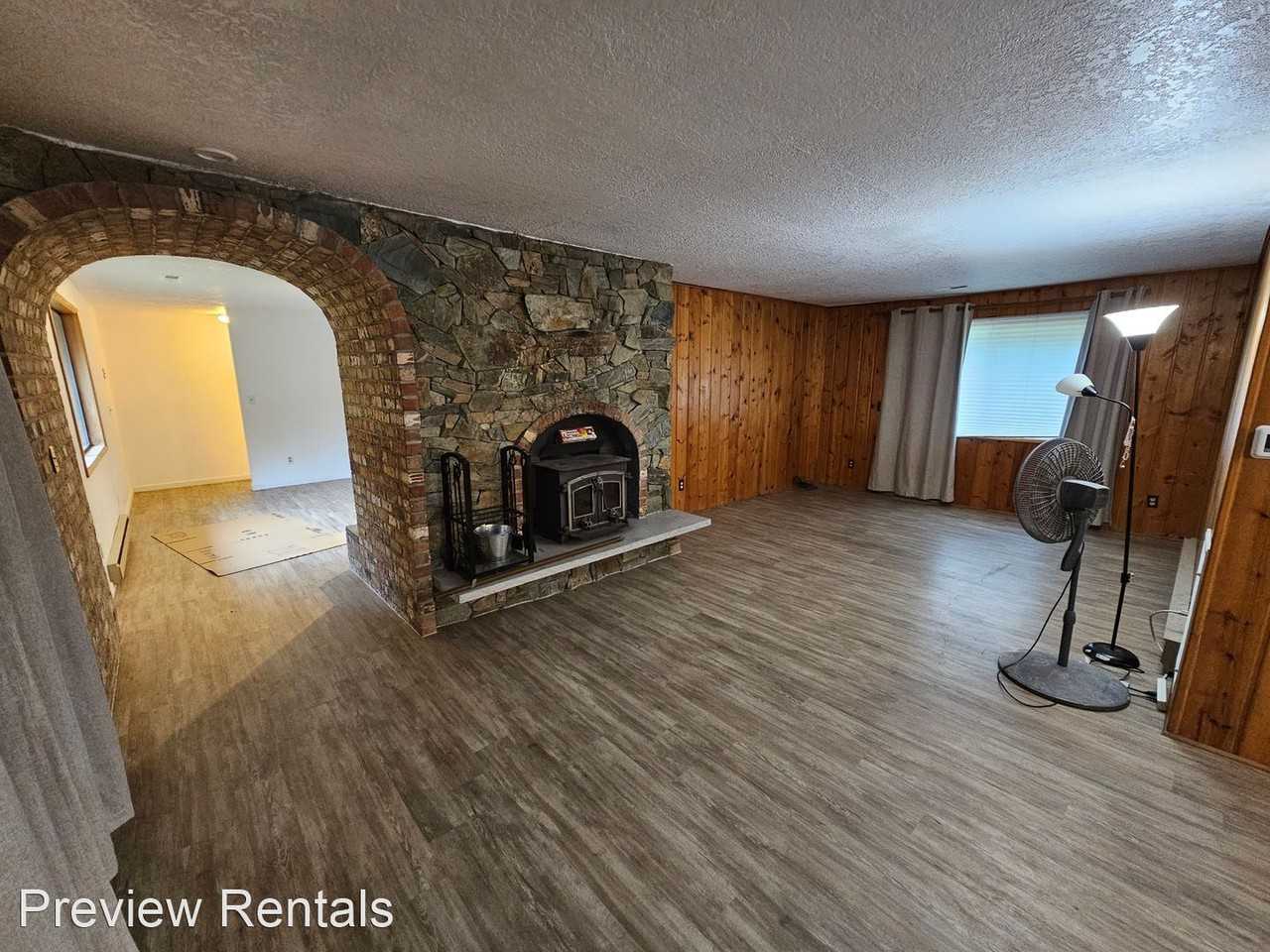 8971 W Pressentin Dr - Photo 2 of 20