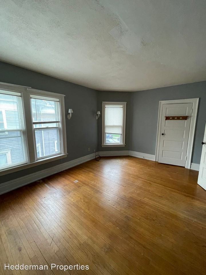 623 Cherry St - Photo 3 of 8