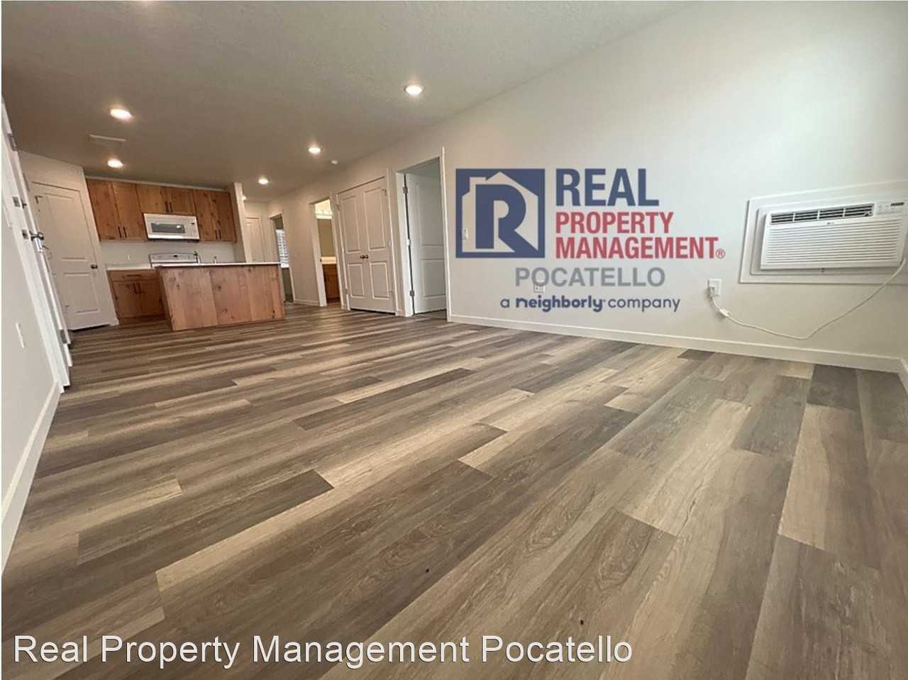 108 Briscoe Rd - Photo 3 of 14