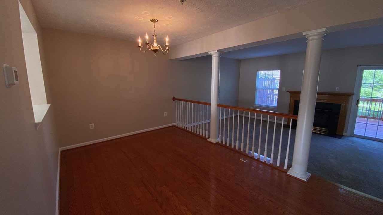 3230 Halcyon Ct - Photo 6 of 16
