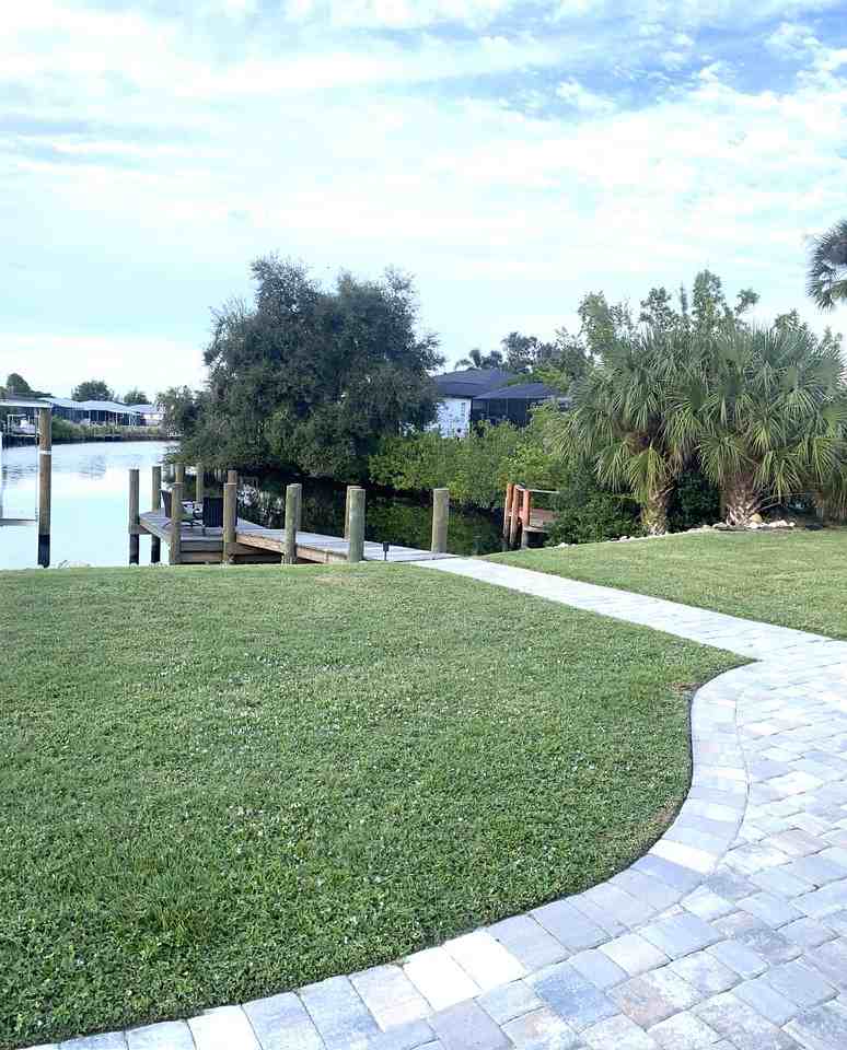 1208 Dona Way - Photo 2 of 39