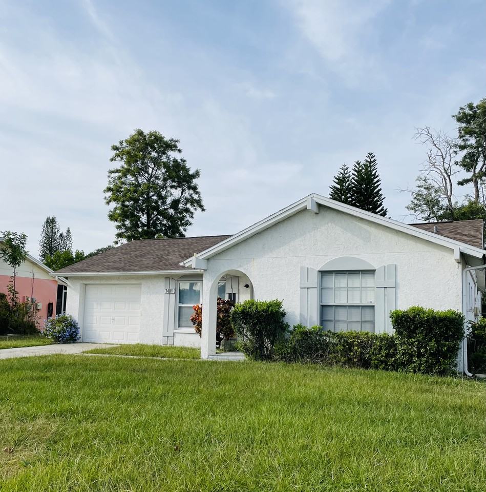 7401 Jenner Avenue - Photo 3 of 14