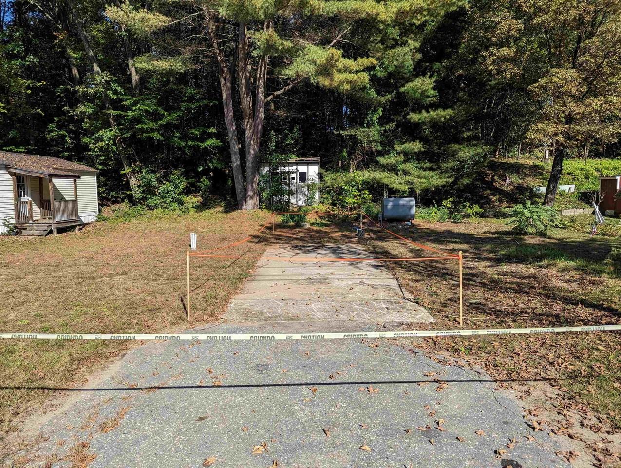 14 Lower Landing Rd - Photo 4 of 5