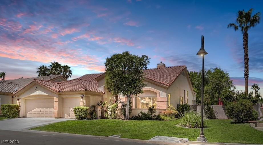 10 Castle Creek Ct, Spring Valley, NV 89148 3 Bedroom House for 3,800