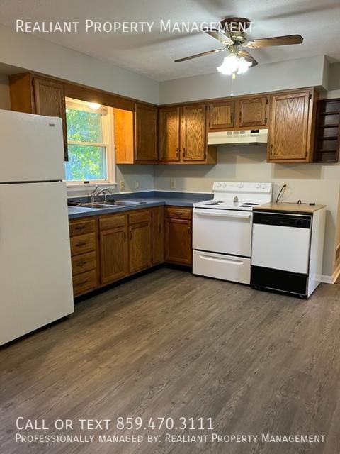 297 E Margaret Dr - Photo 2 of 12