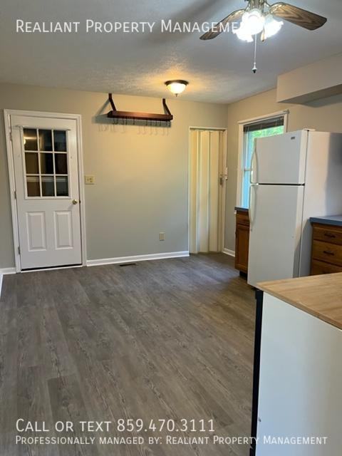 297 E Margaret Dr - Photo 3 of 12