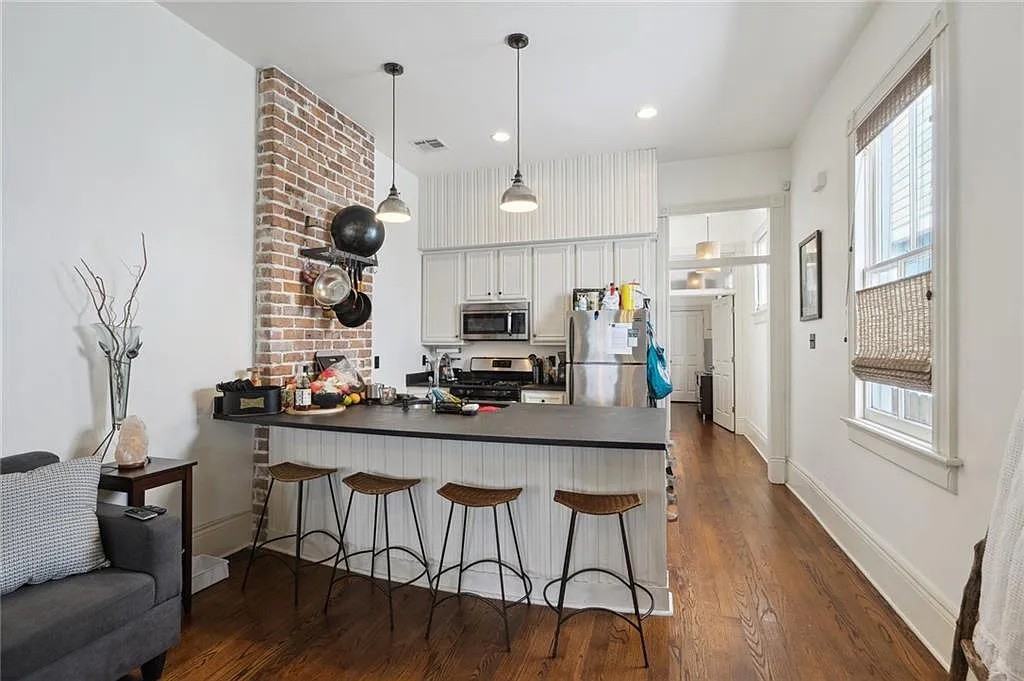2735 Saint Philip Street - Photo 3 of 14