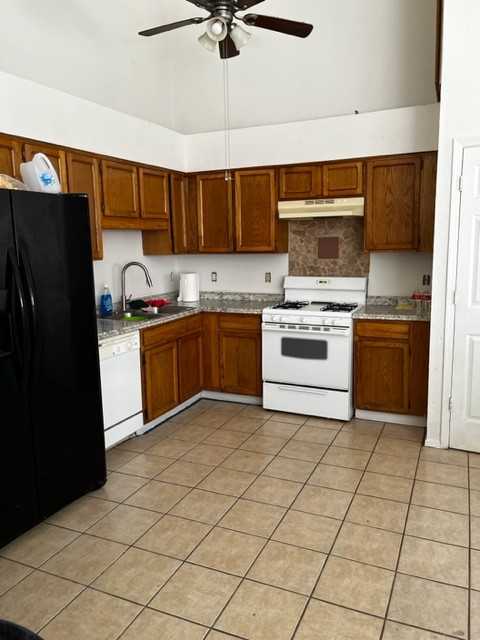 10844 Quartz St #NA - Photo 2 of 7