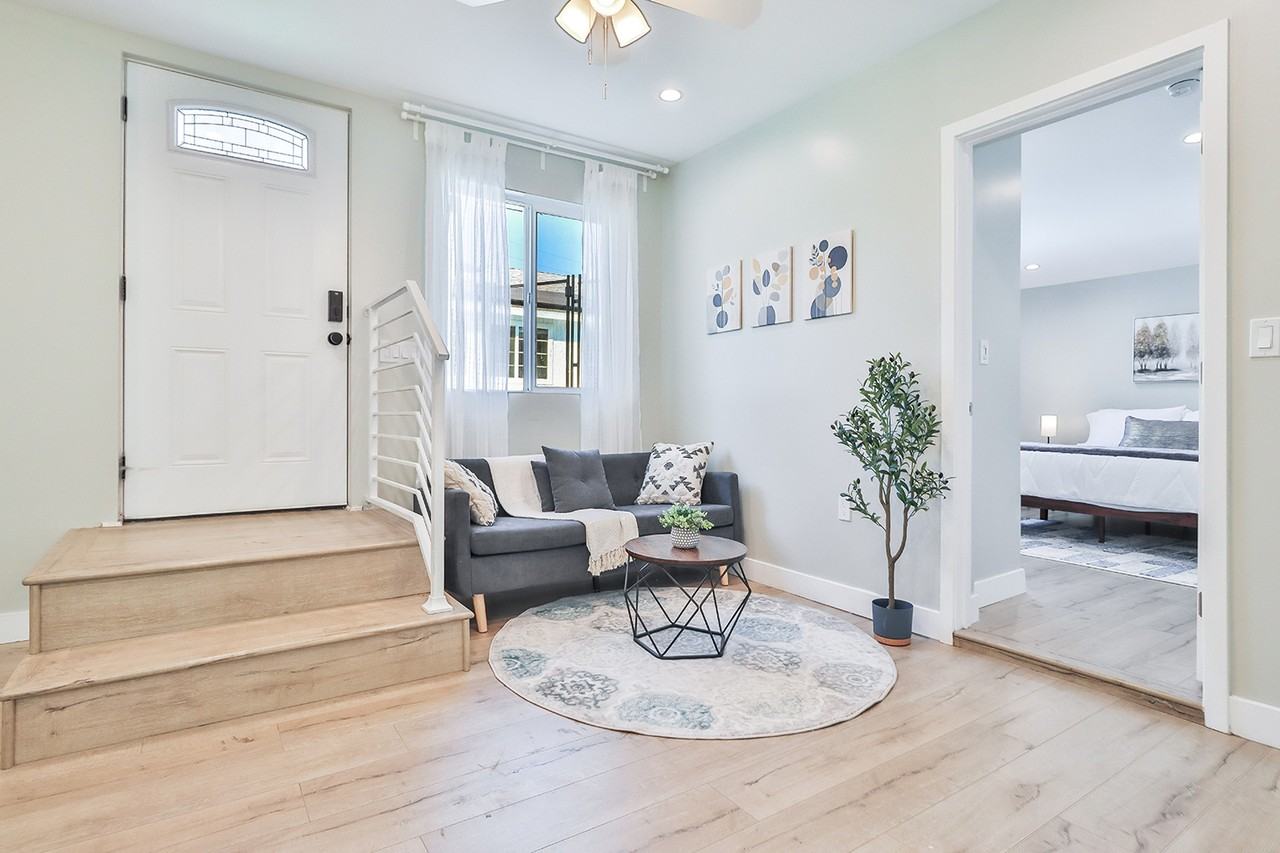 14632 Chatsworth St #NA - Photo 3 of 11