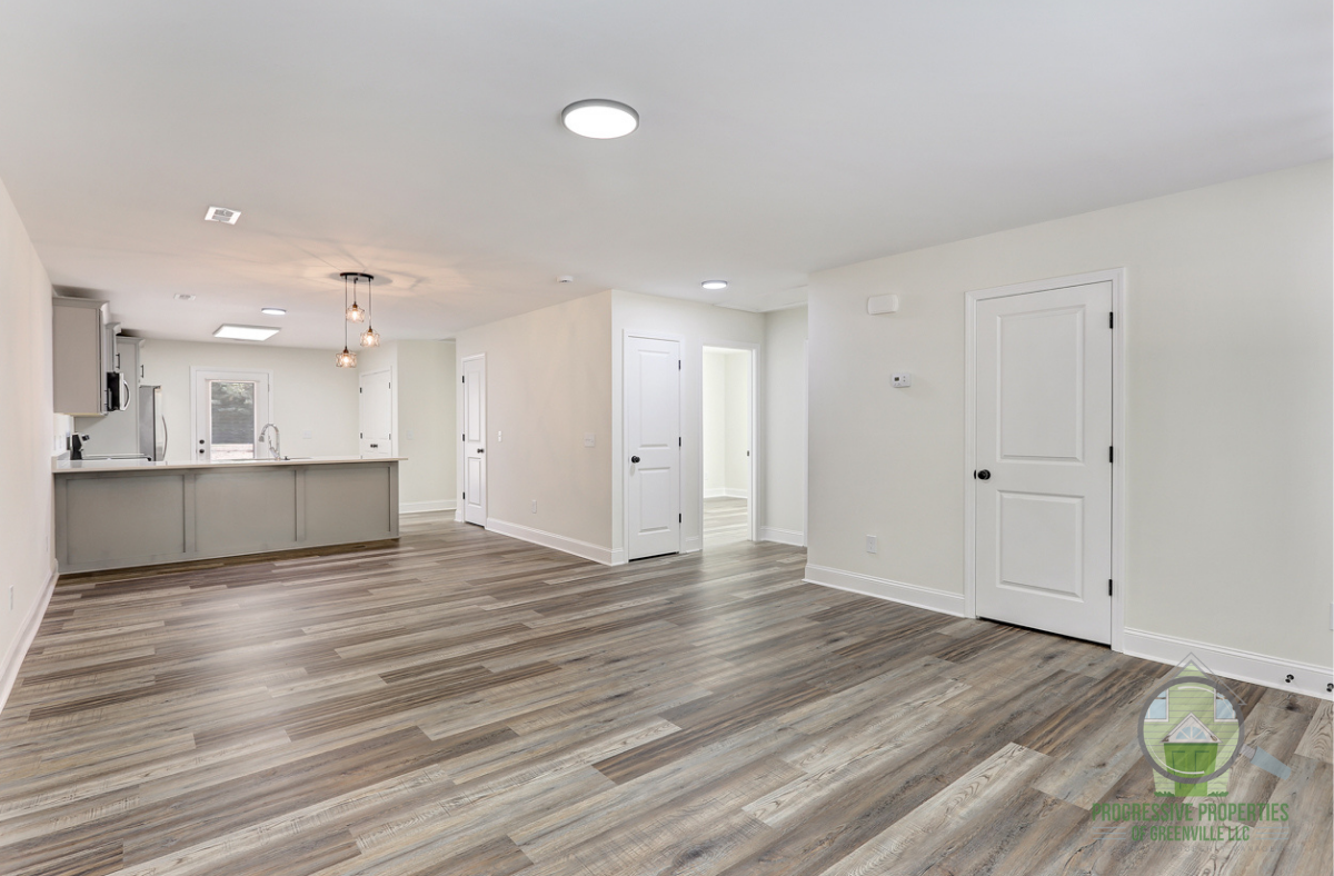 107 Lyman Lodge Rd #1 - Photo 4 of 22