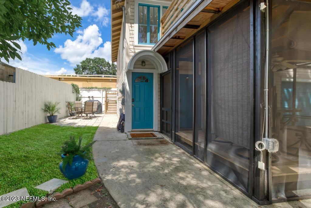 16 Myrtle Ave - Photo 3 of 34