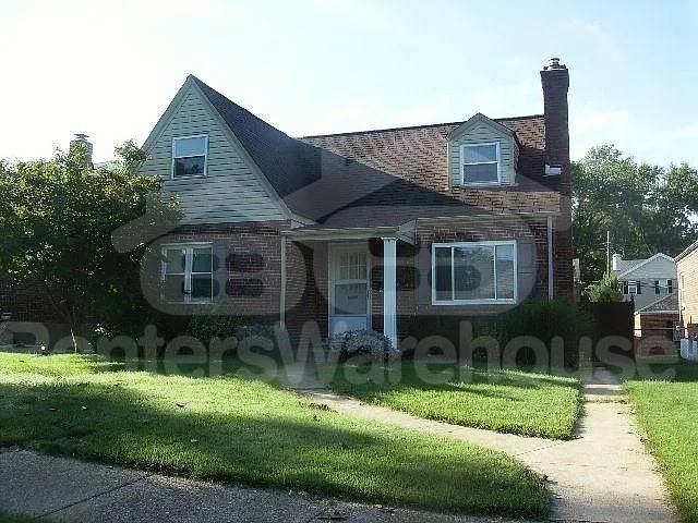 6030 Lansdowne Ave - Photo 3 of 9