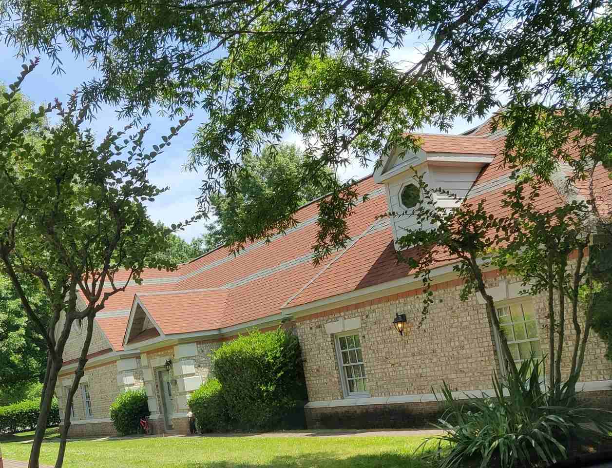 160 Presidents Dr - Photo 2 of 20