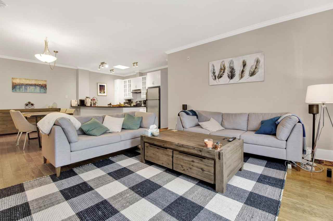 302-84 St. Andrew W - 302 - Photo 2 of 26