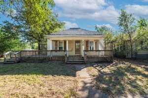 featured image of 116 S Sedgwick St