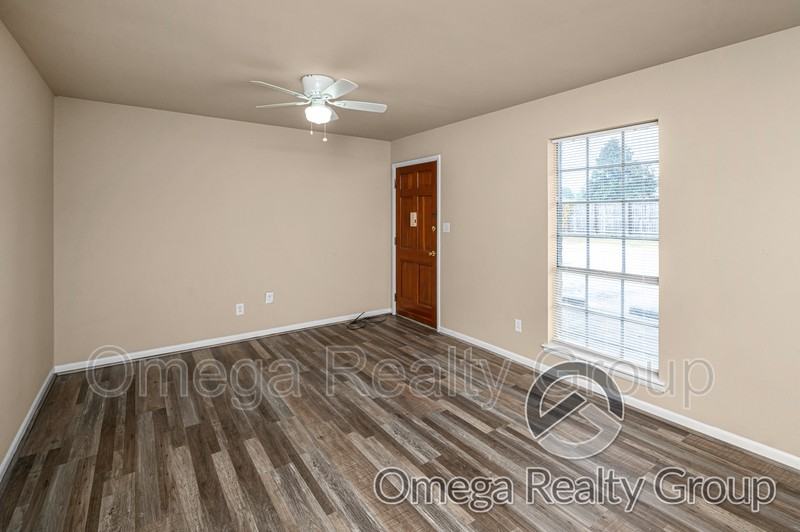 139 Foust Ct #135 - Photo 6 of 22
