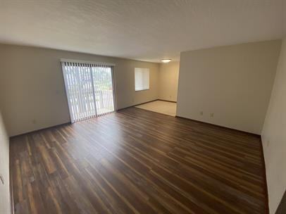 1121 Tree Ridge Lane Northeast - Photo 2 of 11