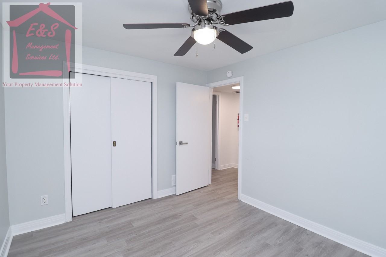 414 Presland Road - Photo 2 of 19