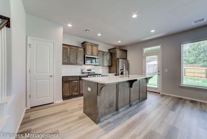 1325 N Boston Ave - Photo 3 of 32