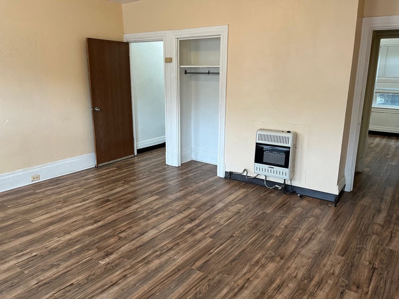 2319 Centre Ave #2 - Photo 2 of 10