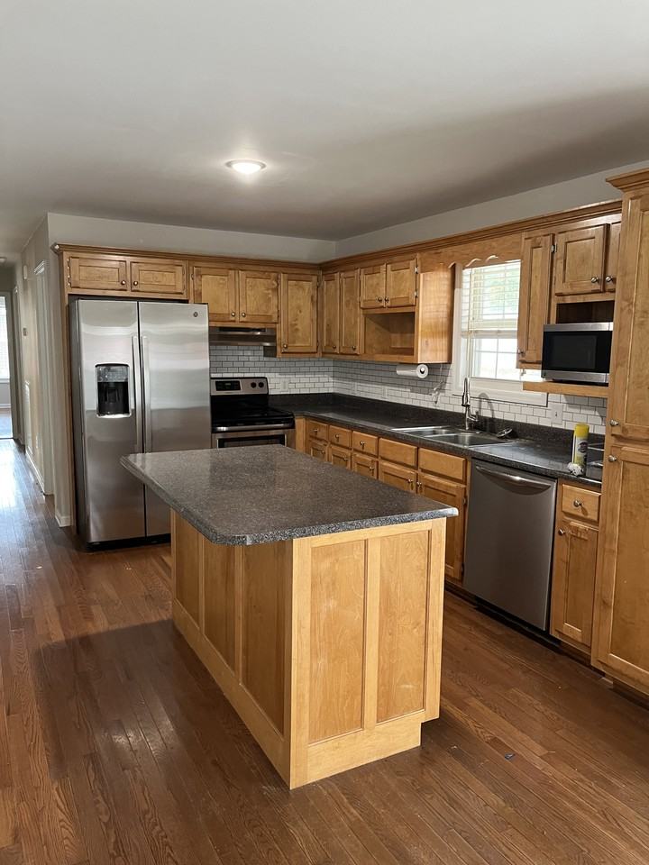 115 Woodside Ln #NA - Photo 3 of 4