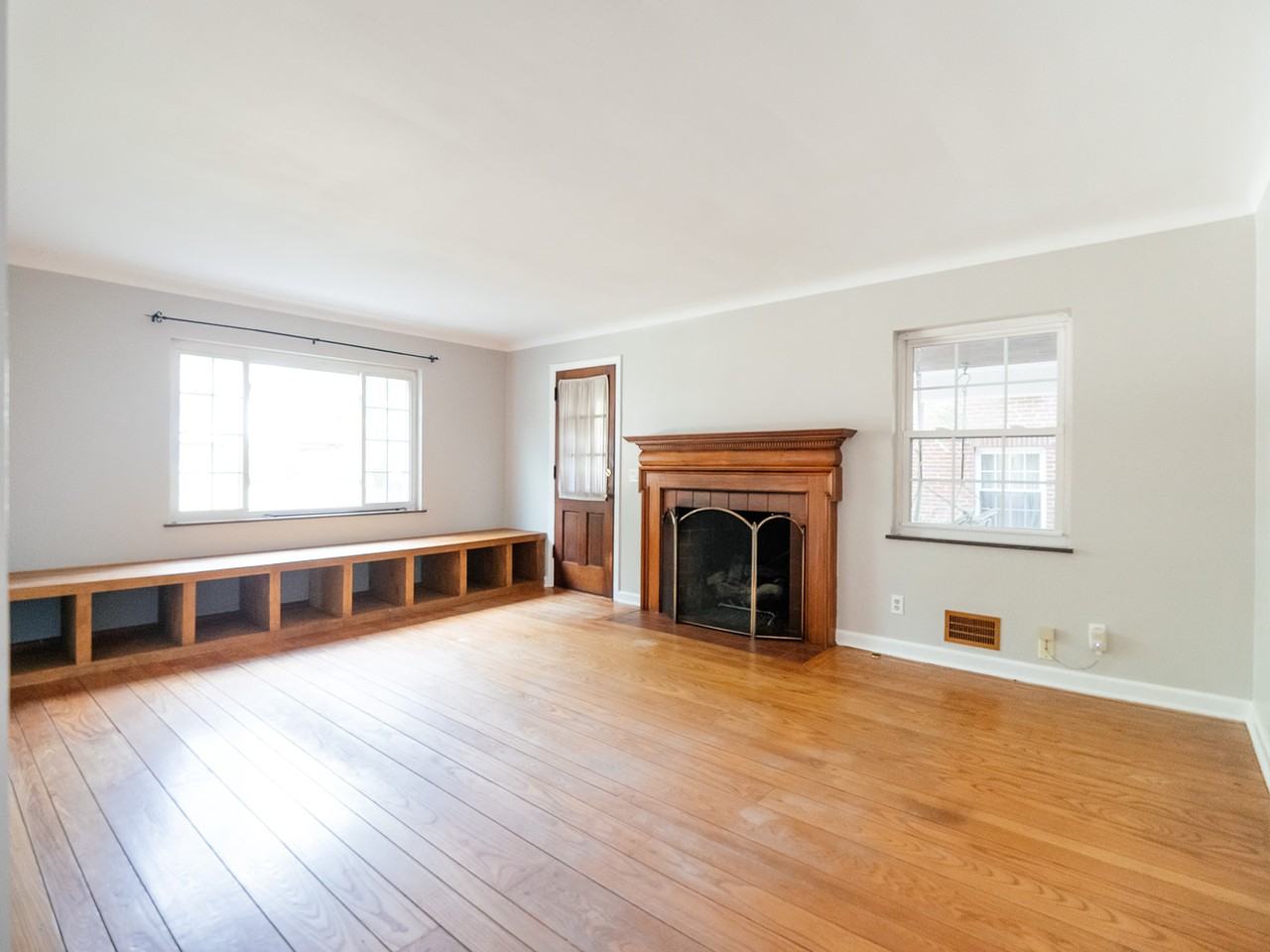 3161 Bellewood Ave #1 - Photo 7 of 8