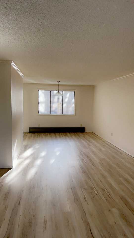 103 La Villa Dr #103 - Photo 7 of 24