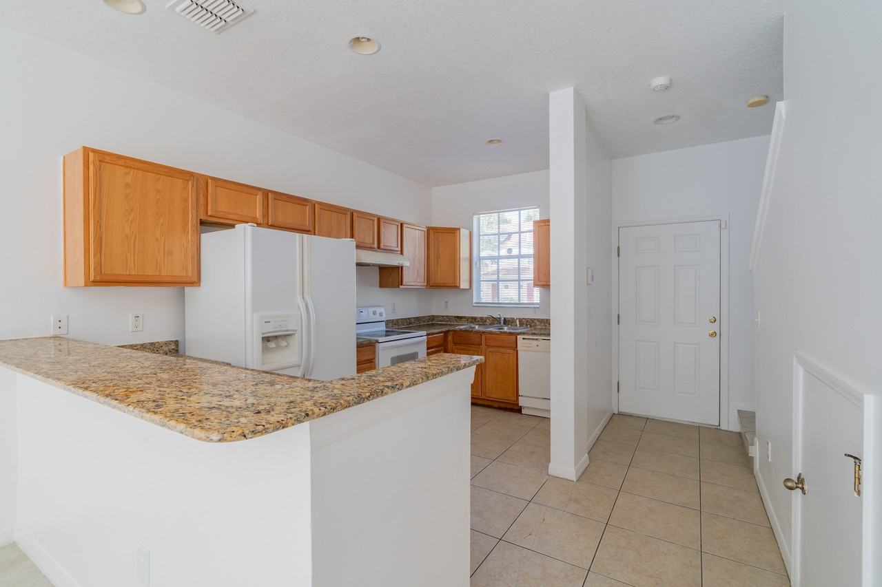 2006 Fiesta Ridge Court #127160645 - Photo 7 of 30