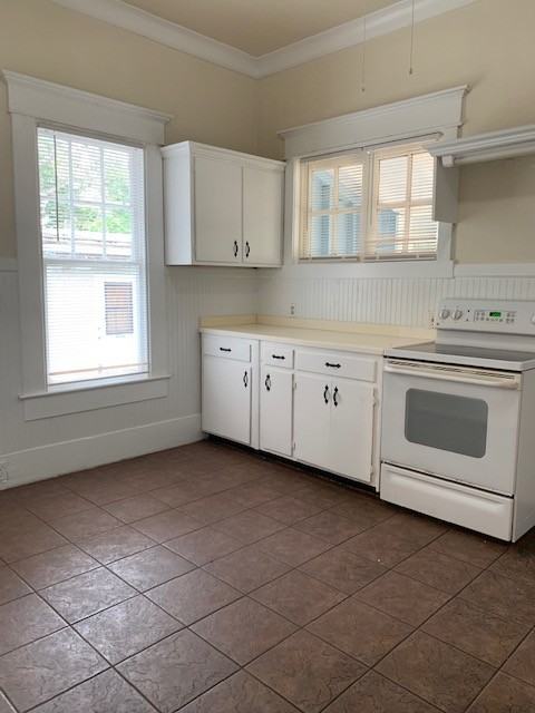 2060 Lafayette St #1 - Photo 5 of 13