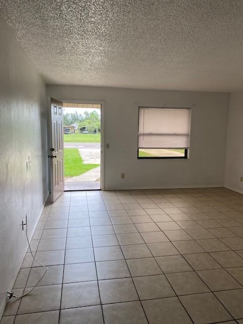 519 N Lanier Ave #519 - Photo 4 of 11