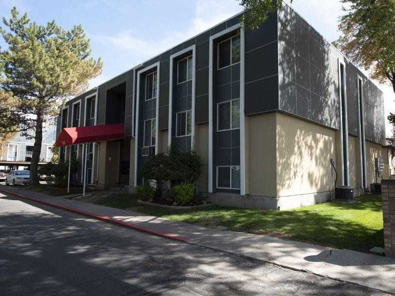 4418 S Lemans Dr - Photo 7 of 27