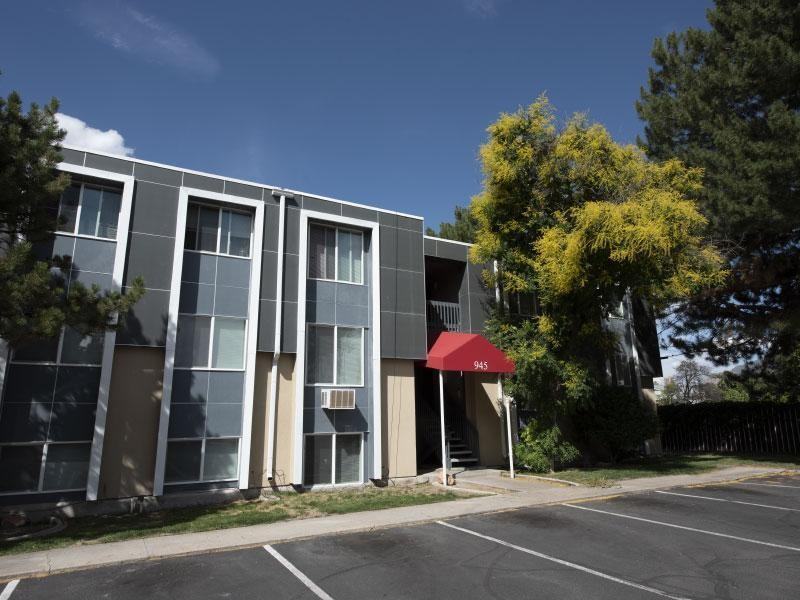 4418 S Lemans Dr - Photo 2 of 27