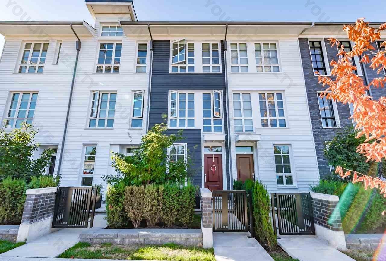 Foster Ave & Emerson St 111, Coquitlam, BC V3J 2L5 3 Bedroom House for